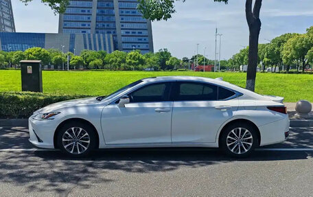 Lexus ES VII, 2022 год, 3 650 000 рублей, 3 фотография