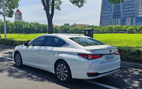 Lexus ES VII, 2022 год, 3 650 000 рублей, 5 фотография