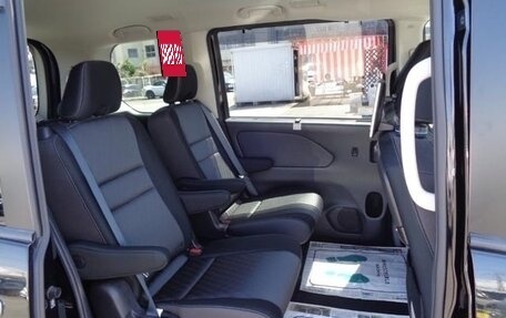 Nissan Serena IV, 2021 год, 1 800 000 рублей, 16 фотография
