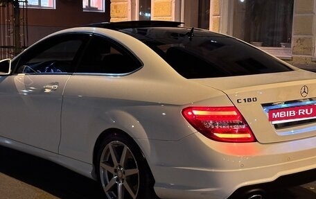 Mercedes-Benz C-Класс, 2015 год, 1 650 000 рублей, 3 фотография