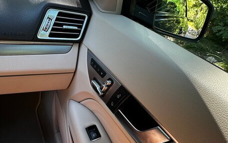 Mercedes-Benz E-Класс, 2015 год, 2 600 000 рублей, 16 фотография