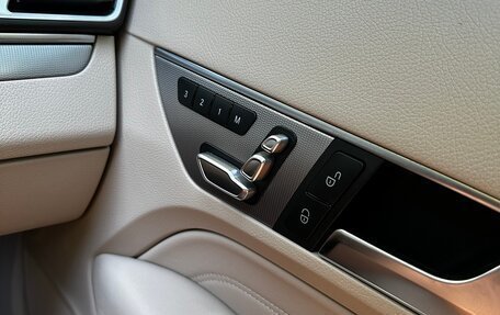 Mercedes-Benz E-Класс, 2015 год, 2 600 000 рублей, 19 фотография