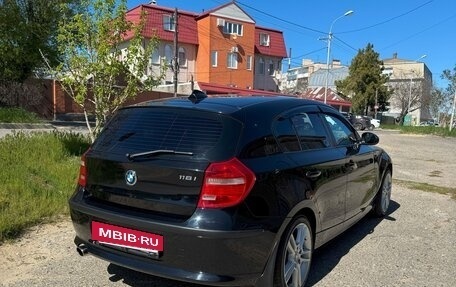BMW 1 серия, 2009 год, 790 000 рублей, 3 фотография