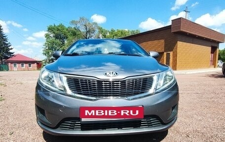 KIA Rio III рестайлинг, 2013 год, 1 190 000 рублей, 2 фотография