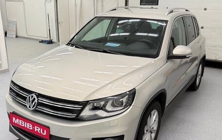 Volkswagen Tiguan I, 2015 год, 1 950 000 рублей, 22 фотография