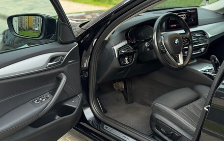 BMW 5 серия, 2021 год, 6 990 000 рублей, 13 фотография