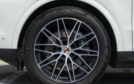 Porsche Cayenne III, 2024 год, 13 990 000 рублей, 10 фотография