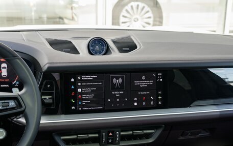 Porsche Cayenne III, 2024 год, 13 990 000 рублей, 17 фотография