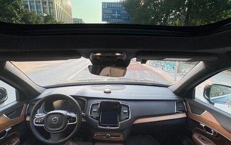 Volvo XC90 II рестайлинг, 2022 год, 4 459 000 рублей, 7 фотография