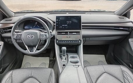 Toyota Avalon, 2023 год, 3 690 000 рублей, 5 фотография