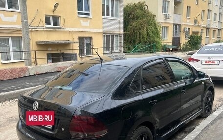 Volkswagen Polo VI (EU Market), 2011 год, 600 000 рублей, 4 фотография