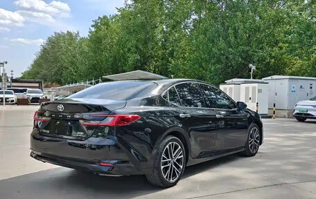 Toyota Camry, 2024 год, 3 520 000 рублей, 4 фотография