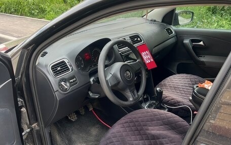 Volkswagen Polo VI (EU Market), 2011 год, 600 000 рублей, 5 фотография
