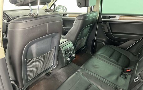 Volkswagen Touareg III, 2015 год, 2 781 000 рублей, 18 фотография
