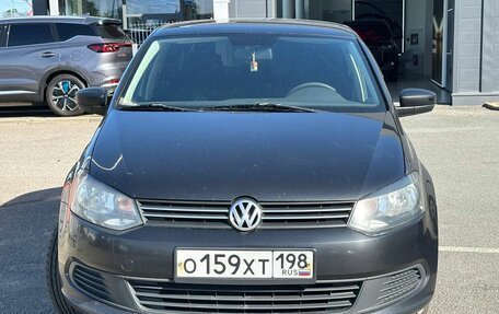 Volkswagen Polo VI (EU Market), 2011 год, 599 000 рублей, 2 фотография