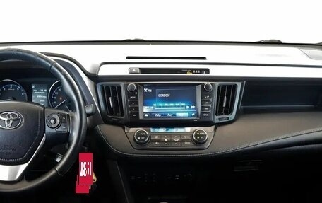 Toyota RAV4, 2017 год, 2 150 000 рублей, 5 фотография