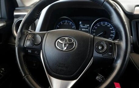 Toyota RAV4, 2017 год, 2 150 000 рублей, 8 фотография