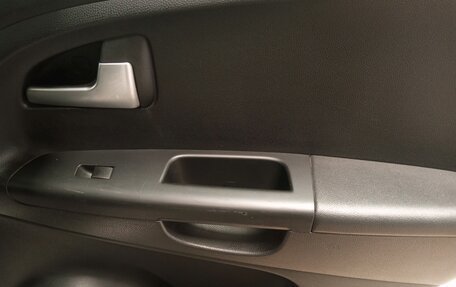 KIA Venga I, 2011 год, 629 000 рублей, 18 фотография
