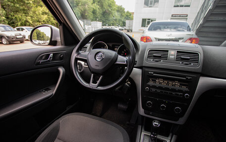 Skoda Yeti I рестайлинг, 2014 год, 1 090 000 рублей, 15 фотография