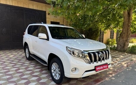 Toyota Land Cruiser Prado 150 рестайлинг 2, 2015 год, 6 900 000 рублей, 1 фотография