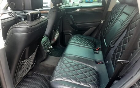 Volkswagen Touareg III, 2017 год, 3 050 000 рублей, 12 фотография