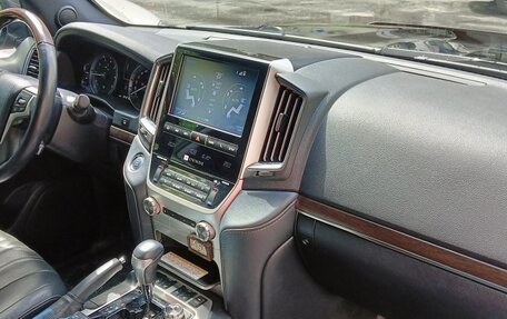 Toyota Land Cruiser 200, 2020 год, 8 900 000 рублей, 11 фотография