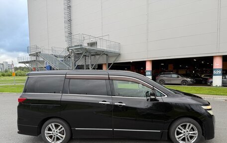 Nissan Elgrand III, 2010 год, 2 350 000 рублей, 4 фотография