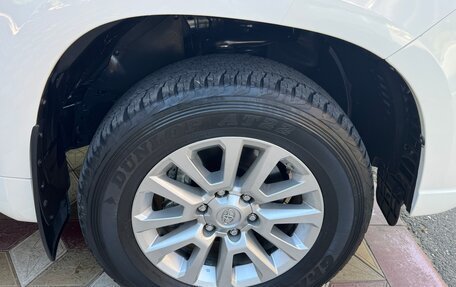 Toyota Land Cruiser Prado 150 рестайлинг 2, 2015 год, 6 900 000 рублей, 11 фотография