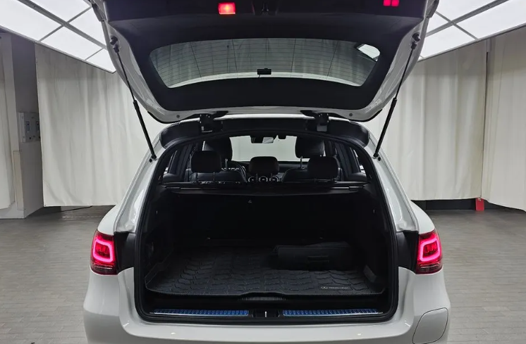 Mercedes-Benz GLC X253 рестайлинг, 2020 год, 3 980 000 рублей, 17 фотография