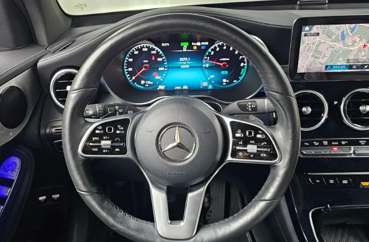 Mercedes-Benz GLC X253 рестайлинг, 2020 год, 3 980 000 рублей, 11 фотография
