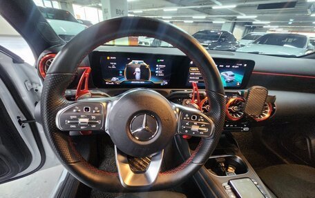 Mercedes-Benz A-Класс AMG, 2022 год, 3 800 000 рублей, 12 фотография