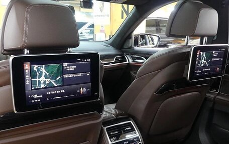 BMW 7 серия, 2022 год, 6 800 000 рублей, 9 фотография