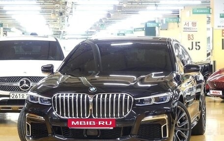 BMW 7 серия, 2022 год, 6 800 000 рублей, 2 фотография