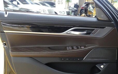 BMW 7 серия, 2022 год, 6 800 000 рублей, 15 фотография