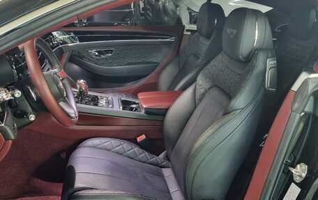 Bentley Continental GT III, 2022 год, 18 000 000 рублей, 6 фотография