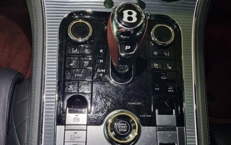 Bentley Continental GT III, 2022 год, 18 000 000 рублей, 9 фотография