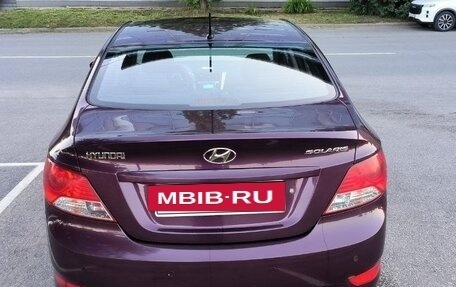 Hyundai Solaris II рестайлинг, 2011 год, 870 000 рублей, 4 фотография