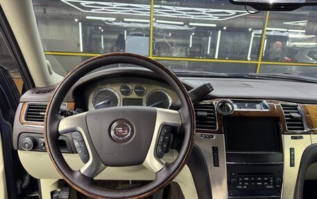 Cadillac Escalade III, 2011 год, 2 200 000 рублей, 5 фотография