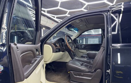 Cadillac Escalade III, 2011 год, 2 200 000 рублей, 7 фотография
