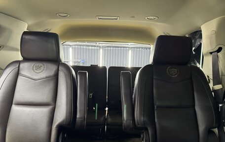 Cadillac Escalade III, 2011 год, 2 200 000 рублей, 18 фотография