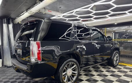 Cadillac Escalade III, 2011 год, 2 200 000 рублей, 26 фотография