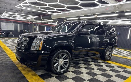 Cadillac Escalade III, 2011 год, 2 200 000 рублей, 30 фотография
