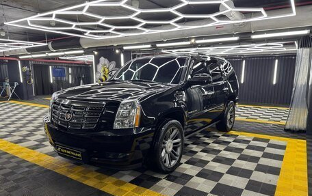 Cadillac Escalade III, 2011 год, 2 200 000 рублей, 31 фотография