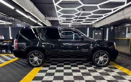 Cadillac Escalade III, 2011 год, 2 200 000 рублей, 36 фотография