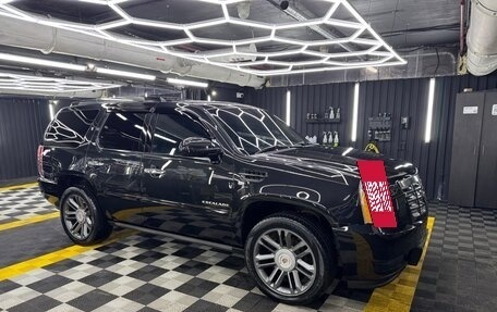 Cadillac Escalade III, 2011 год, 2 200 000 рублей, 37 фотография