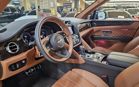 Bentley Bentayga I, 2022 год, 18 800 000 рублей, 6 фотография