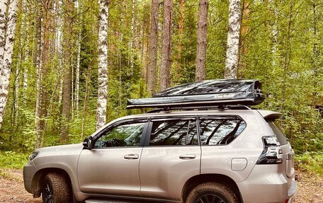 Toyota Land Cruiser Prado 150 рестайлинг 2, 2021 год, 5 400 000 рублей, 2 фотография