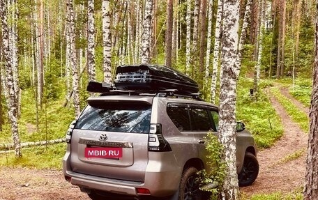 Toyota Land Cruiser Prado 150 рестайлинг 2, 2021 год, 5 400 000 рублей, 4 фотография