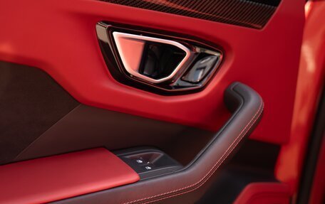 Lamborghini Urus I, 2021 год, 24 500 000 рублей, 23 фотография
