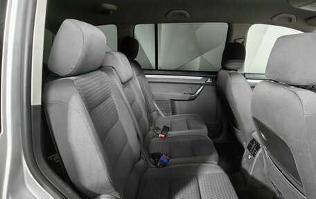 Volkswagen Touran III, 2004 год, 525 000 рублей, 12 фотография
